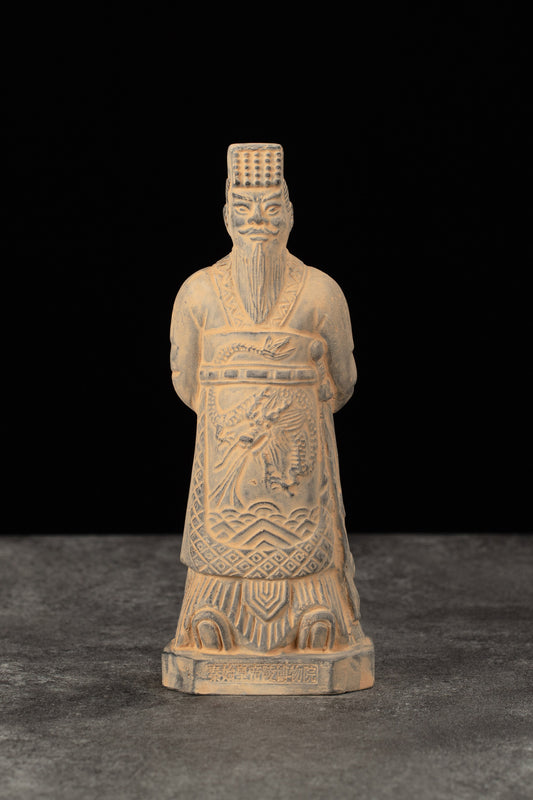 15CM Emperor - CLAYARMY - Miniature representation of Clayarmy's 15CM Emperor Qin Terracotta Warrior, a testament to ancient Chinese craftsmanship.